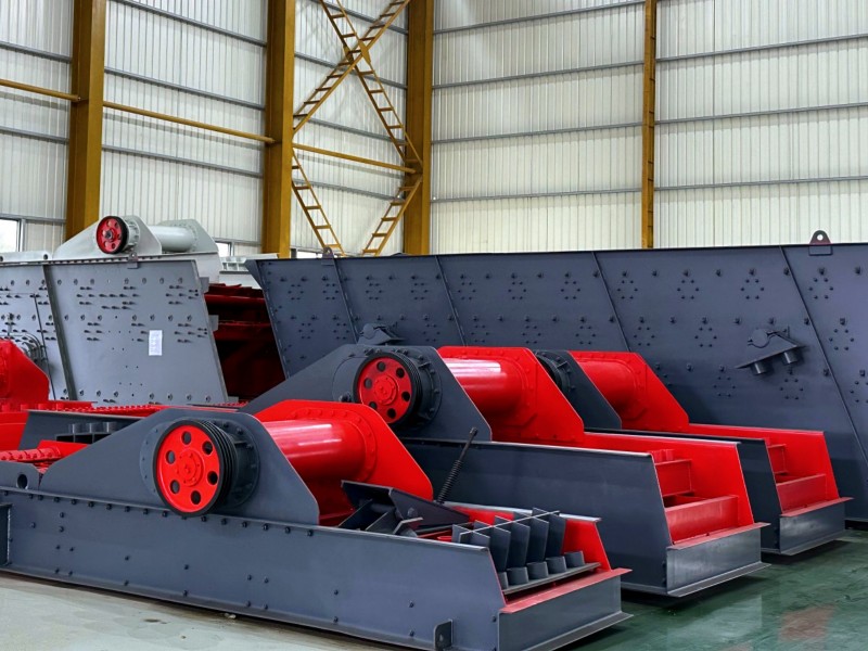 振動(dòng)喂料機(jī) 振動(dòng)喂料機(jī)