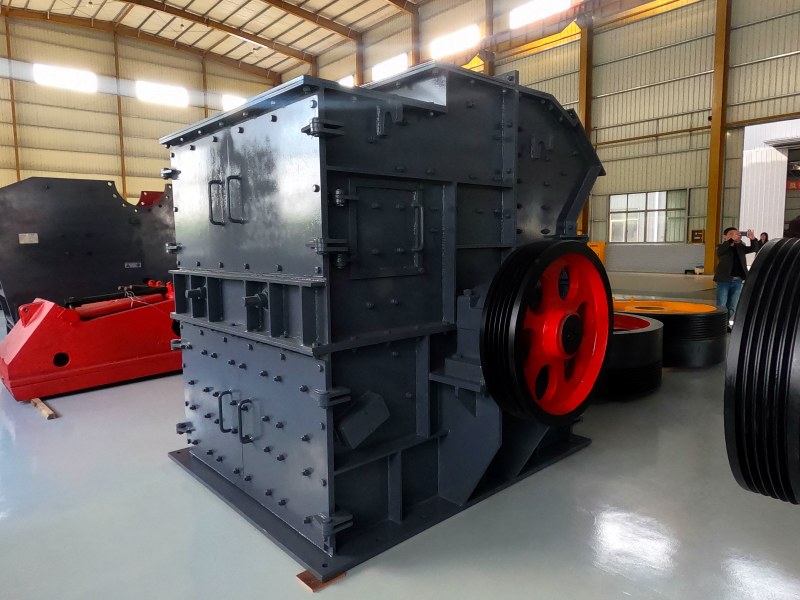 高效細(xì)碎機(jī) 高效細(xì)碎機(jī)