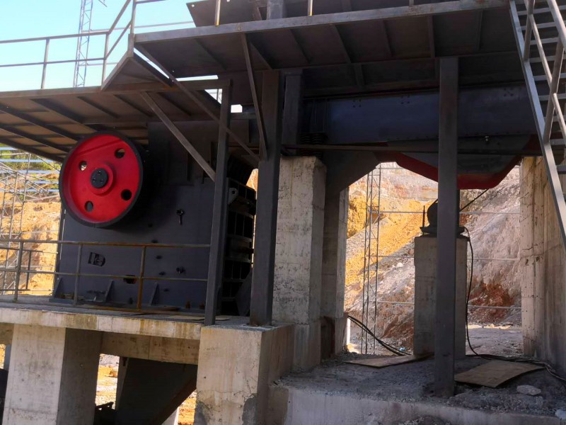 顎式破碎機(jī) 顎式破碎機(jī)