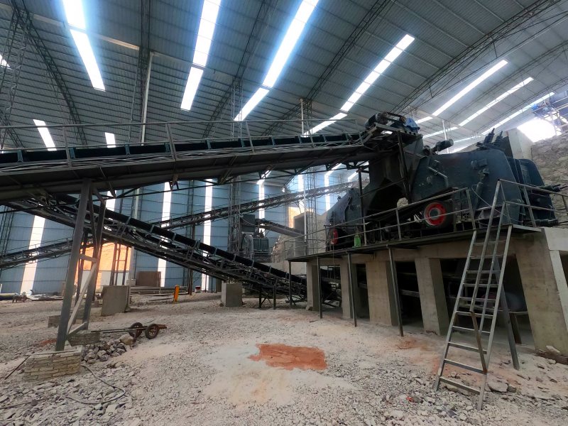 反擊式破碎機(jī) 反擊式破碎機(jī)