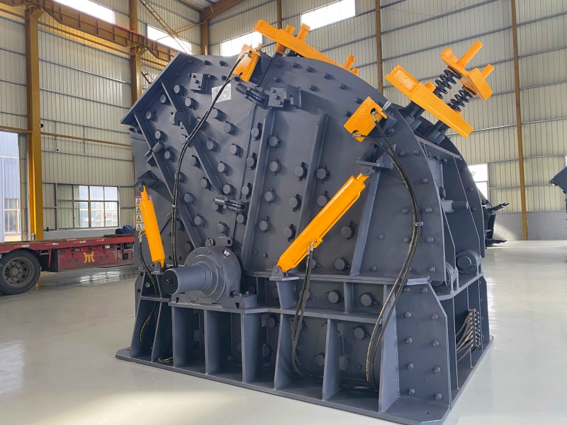 反擊式破碎機(jī)常見(jiàn)故障及原因分析：全面解決方案與預(yù)防措施