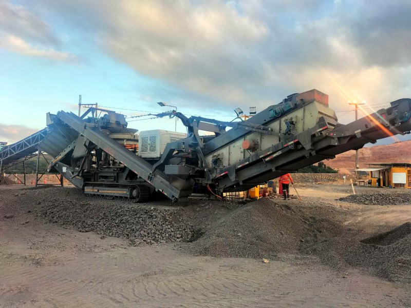 移動(dòng)破碎機(jī) 移動(dòng)破碎機(jī)