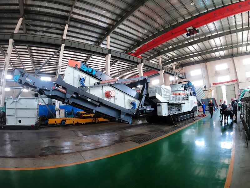 移動破碎機(jī) 移動破碎機(jī)