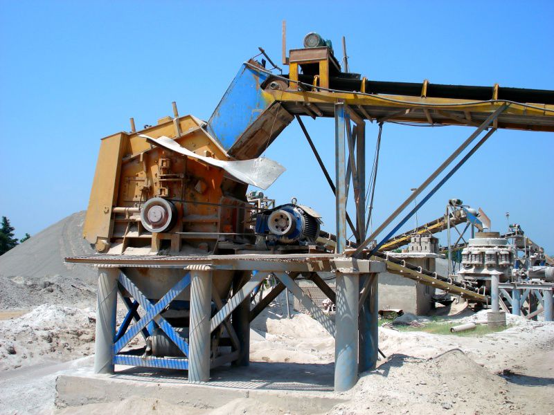 破碎機(jī) 破碎機(jī)